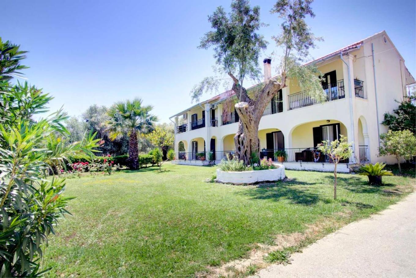 La Casa De Dalia Hotel Lefkímmi Exterior foto